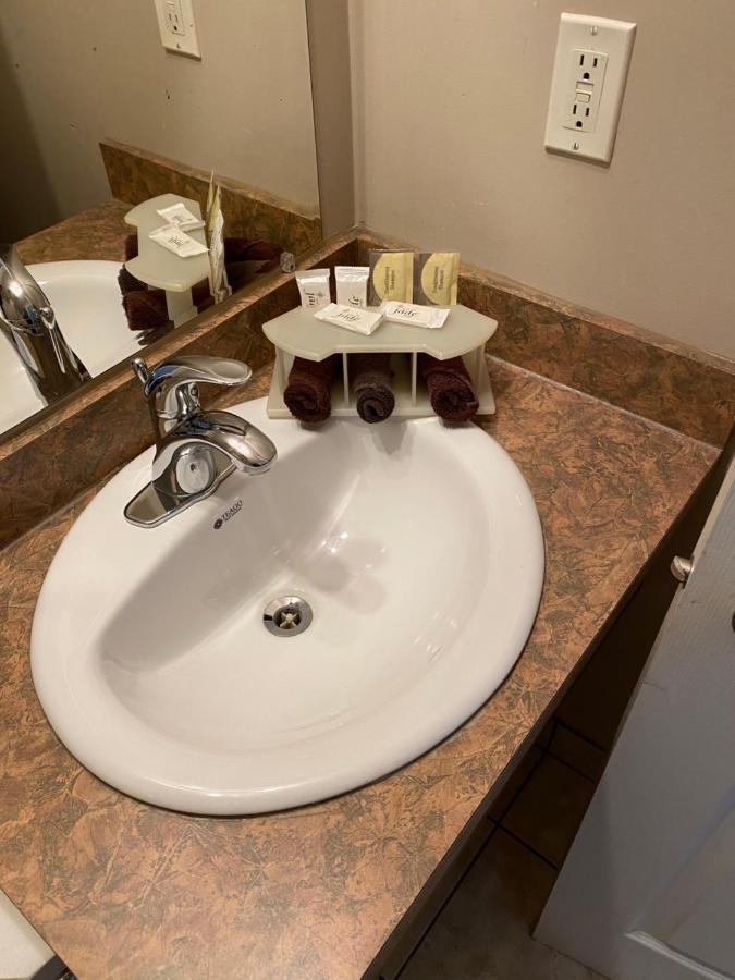 Aspen Motor Inn Drayton Valley Zewnętrze zdjęcie